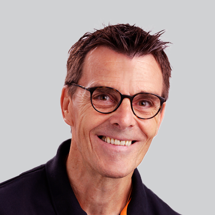 Dr. Marc Holitscher